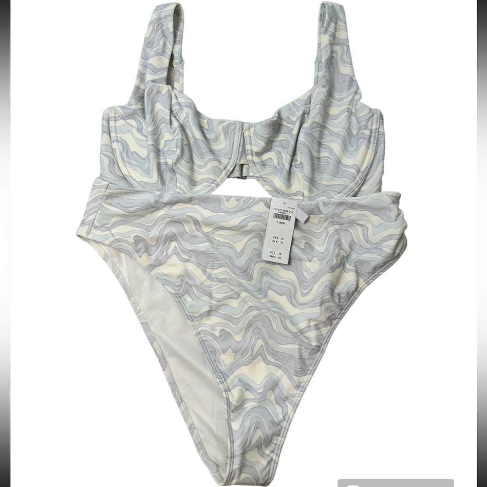 Abercrombie Curve Love Underwire Bikini